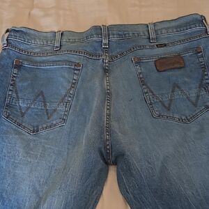 Wrangler Blue Relaxed Jeans with Distinctive Stitching and Brand Patch